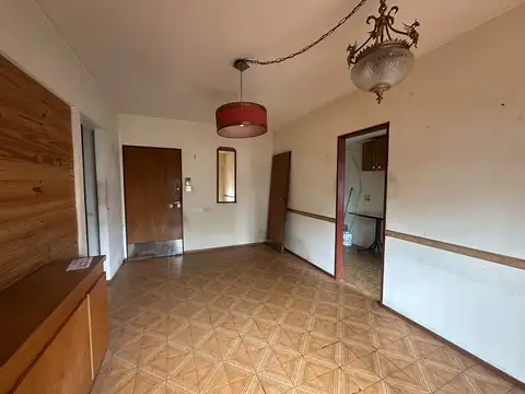 Departamento en Venta en Villa del Parque, USD 87.000