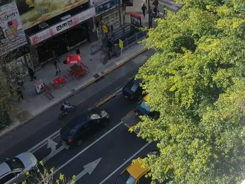 Oficina Totalmente Reciclada 33 m².