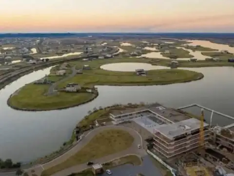 Terreno en Venta de 742,0 m2