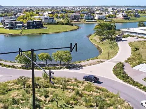 Terreno en Venta de 742,0 m2