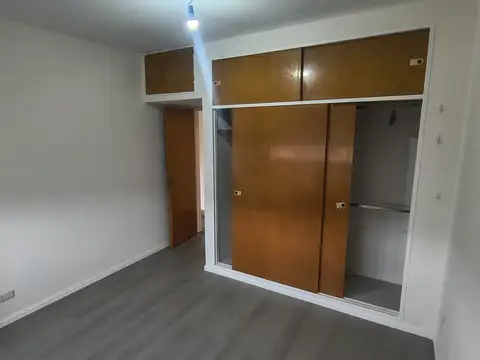 García Lorca 2600, Piso 1