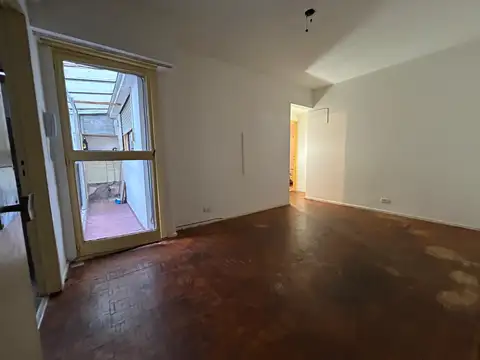 Espinosa 2300, Piso 7