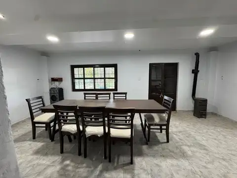 Finca en venta Maipú con 2 casas y 2 galpones