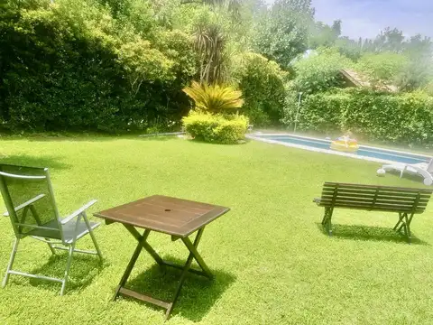 Casa 4 ambientes con 3 baños