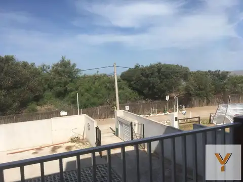 Avenida Costanera e/ 24 y 26