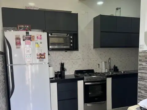 Depto Tipo Casa en Venta 56 años