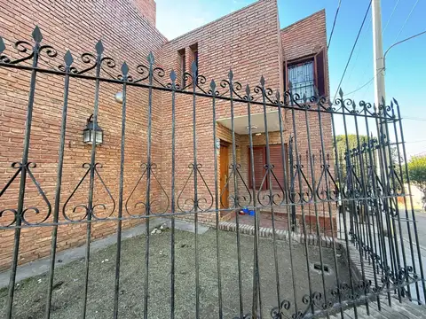 Casa en Venta en Sarmiento, USD 78.000