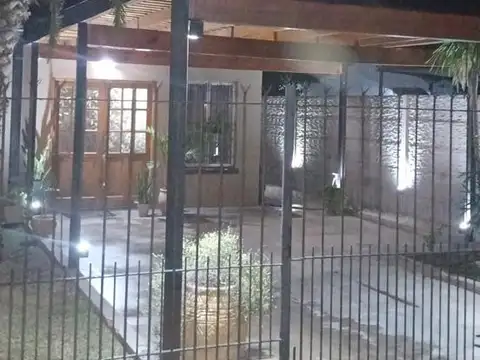 Sarmiento  al 1200