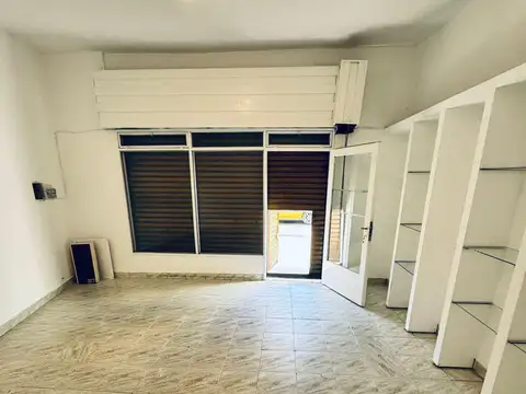 Local en Alquiler en Gemes  Planta Baja  30 m  Gastos Incluidos