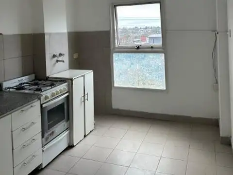 Departamento 4 ambientes con 1 baño