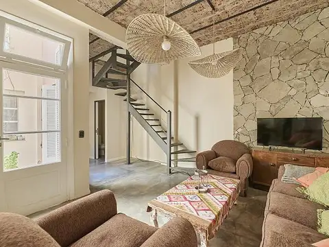 Depto Tipo Casa 2 ambientes con 2 baños
