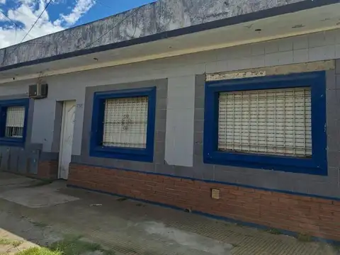 Depto Tipo Casa en Venta de 6 ambientes