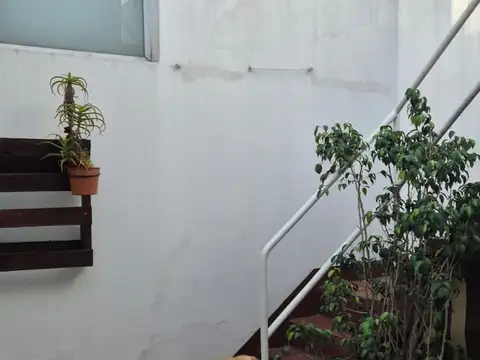 Depto Tipo Casa en Venta de 1 dormitorio