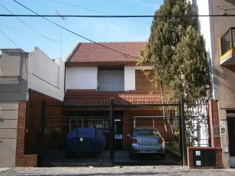 Casa - Venta - Argentina, Avellaneda - Comandante Spurr 116