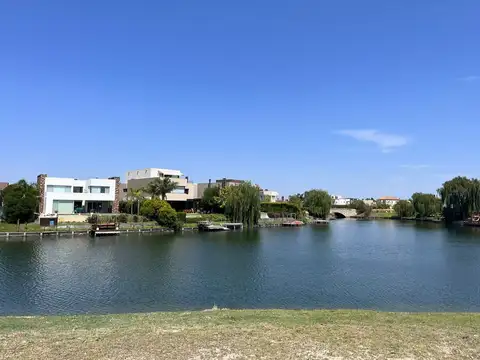 Terreno en Venta de 1078,0 m2