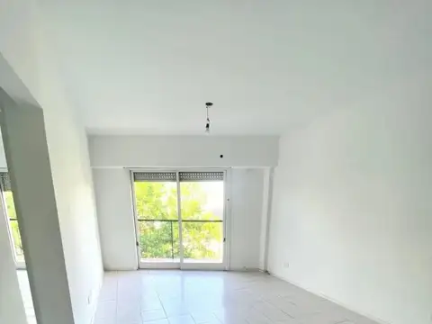 Departamento en Venta en Parque Chas, USD 78.500