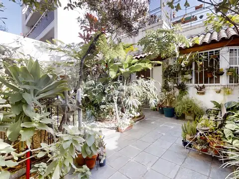 Casa PH en Venta de 3 Ambientes en La Calabria, San Isidro