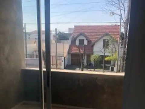 Villaruel 4600, Piso 1