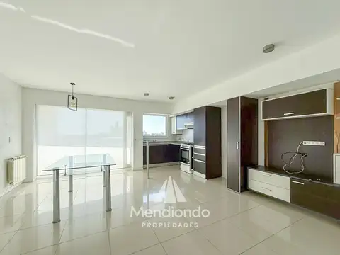Dpto 2 AMB SEMIPISO CON COCHERA! EXCELENTE ESTADO MODERNO - ALQ 24M