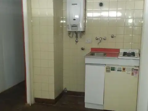 Departamento en Alquiler en Centro, $ 230.000