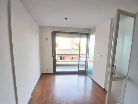 Departamento dos ambientes, frente