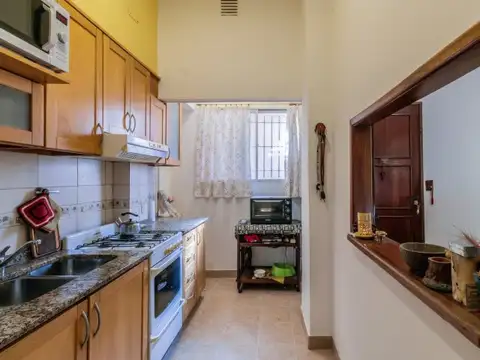 Depto Tipo Casa en Venta 40 años