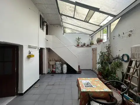 Depto Tipo Casa en Venta 41 años