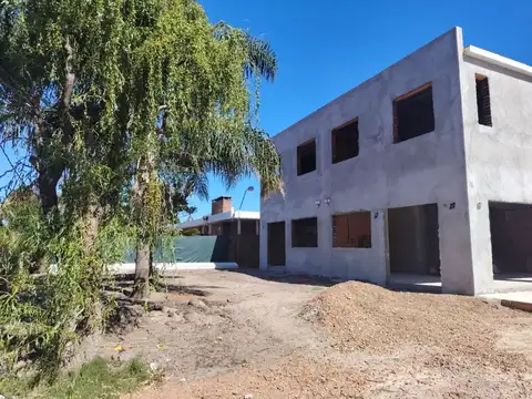 Depto Tipo Casa en Venta de 3 dormitorios