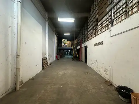 Galpon en Venta en Avellaneda, USD 290.000