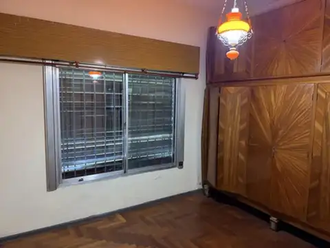 Casa De 3 Amb En Planta Baja Con Patio
