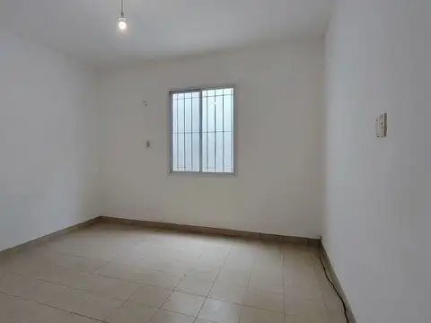 Casa en Venta en Barrio España y Hospitales, USD 50.000