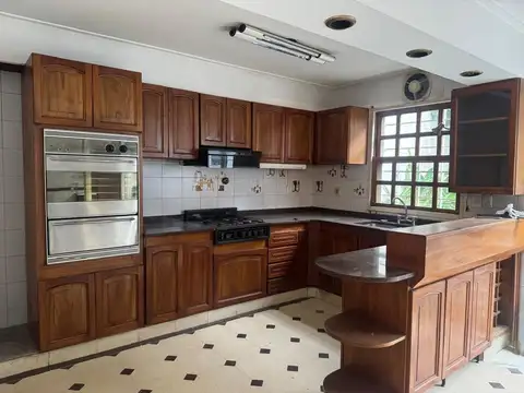 Venta Casa 5 Ambientes Villa Devoto. APTO CREDITO