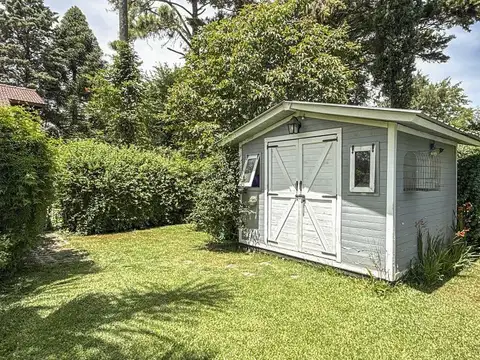 Casa 7 ambientes con 3 baños