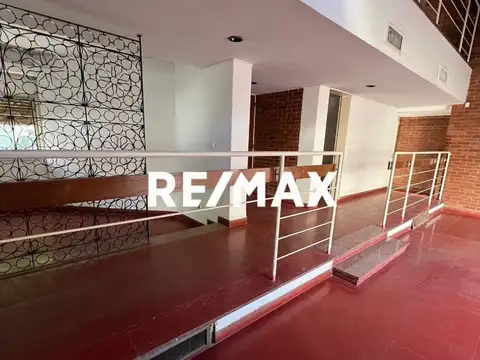 VENTA CASA APTO PROFESIONAL - CIPOLLETTI