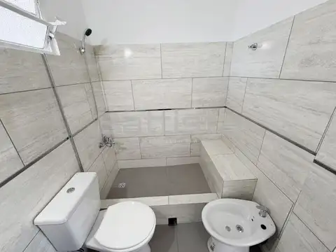Depto Tipo Casa en Alquiler al Este