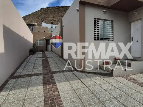 Casa 5 dormitorios km 3 Apta Crédito Hipotecario