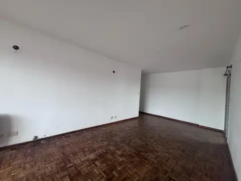 Departamento 5 ambientes con 2 baños