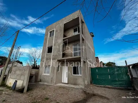 CALLE 56 E/ 2 Y 3