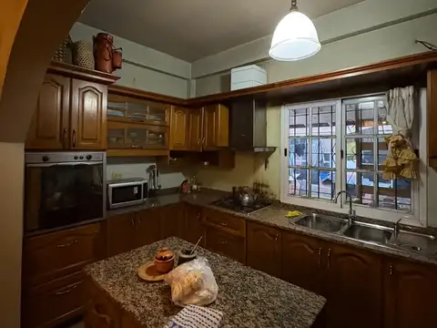 Casa en Venta en Ciudad Evita, USD 190.000