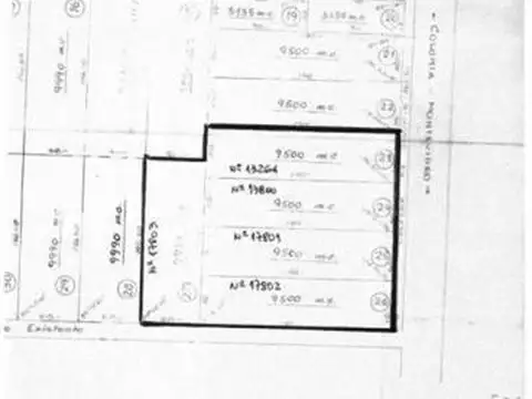 Ubicación privilegiada esquina frente a ruta.