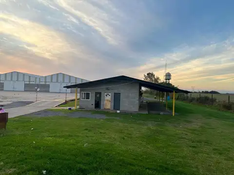 Galpon en Venta en Alvear, USD 2.500.000