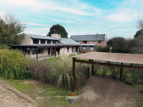 VENTA CASA 4 DORM. VILLA GENERAL BELGRANO CÓRDOBA