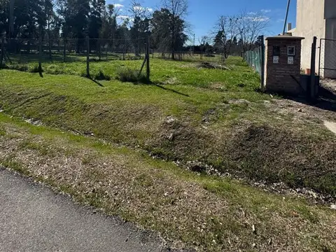 Terreno en Venta en La Lonja, USD 34.000