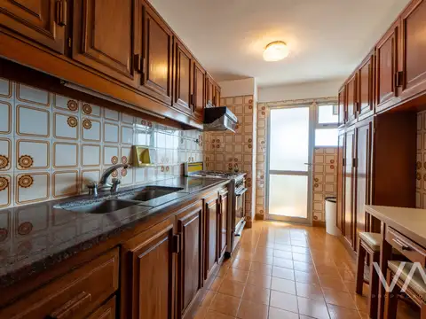 Departamento en Venta con 2 cocheras