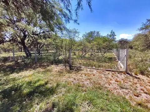 Terreno en Venta de 1627,0 m2