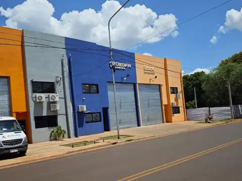 Galpon en Venta 31  mts Fondo