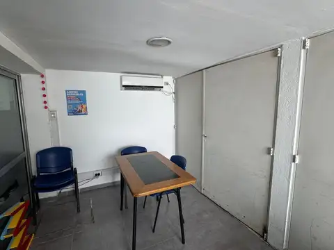 LOCAL EN VENTA COMERCIAL 236 M² ALBERDI CÓRDOBA