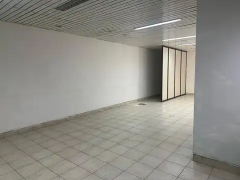 Local en Alquiler 60 años