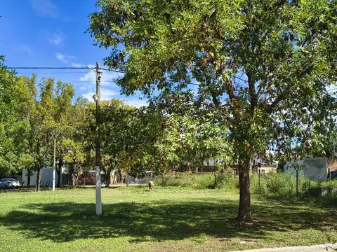 Terreno en Venta, FOT 0,3