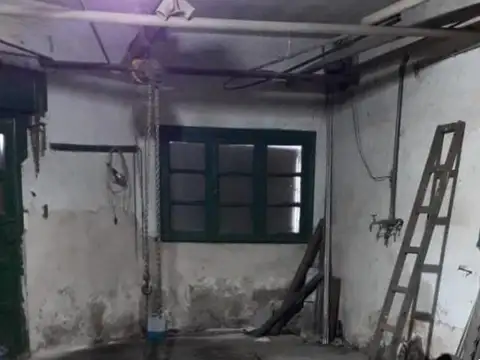 Galpon en Venta 13  mts Frente